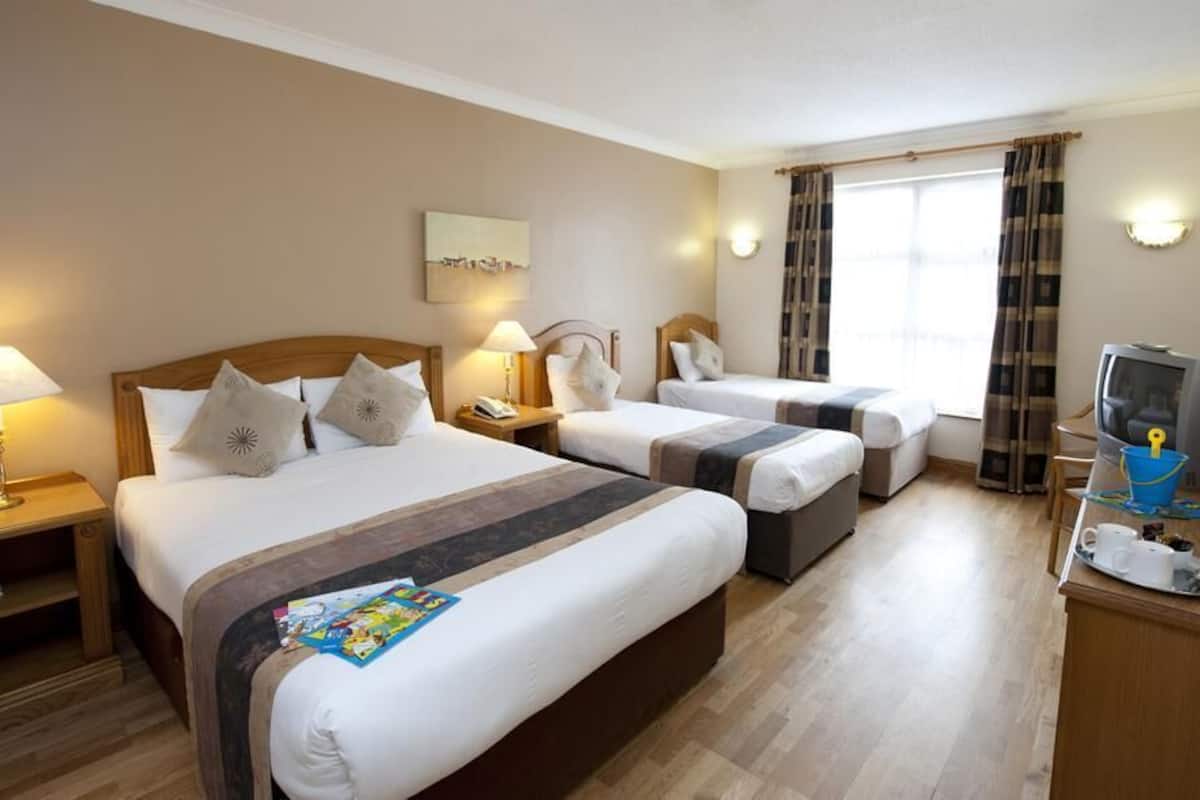 Majestic Hotel Tramore Info Photos Reviews Book At Hotels majestic-hotel-tramore-info-photos-reviews-book-at-hotels