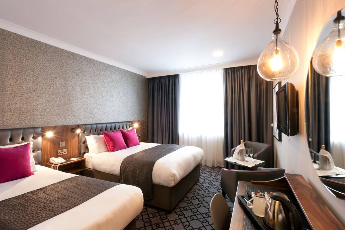 In-room safe, desk, laptop workspace, blackout drapes