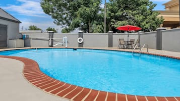 Seasonal outdoor pool