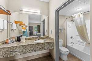 In-room safe, iron/ironing board, free WiFi, bed sheets