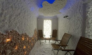 Sauna, tina de hidromasaje, baño de vapor y baño turco o hammam 