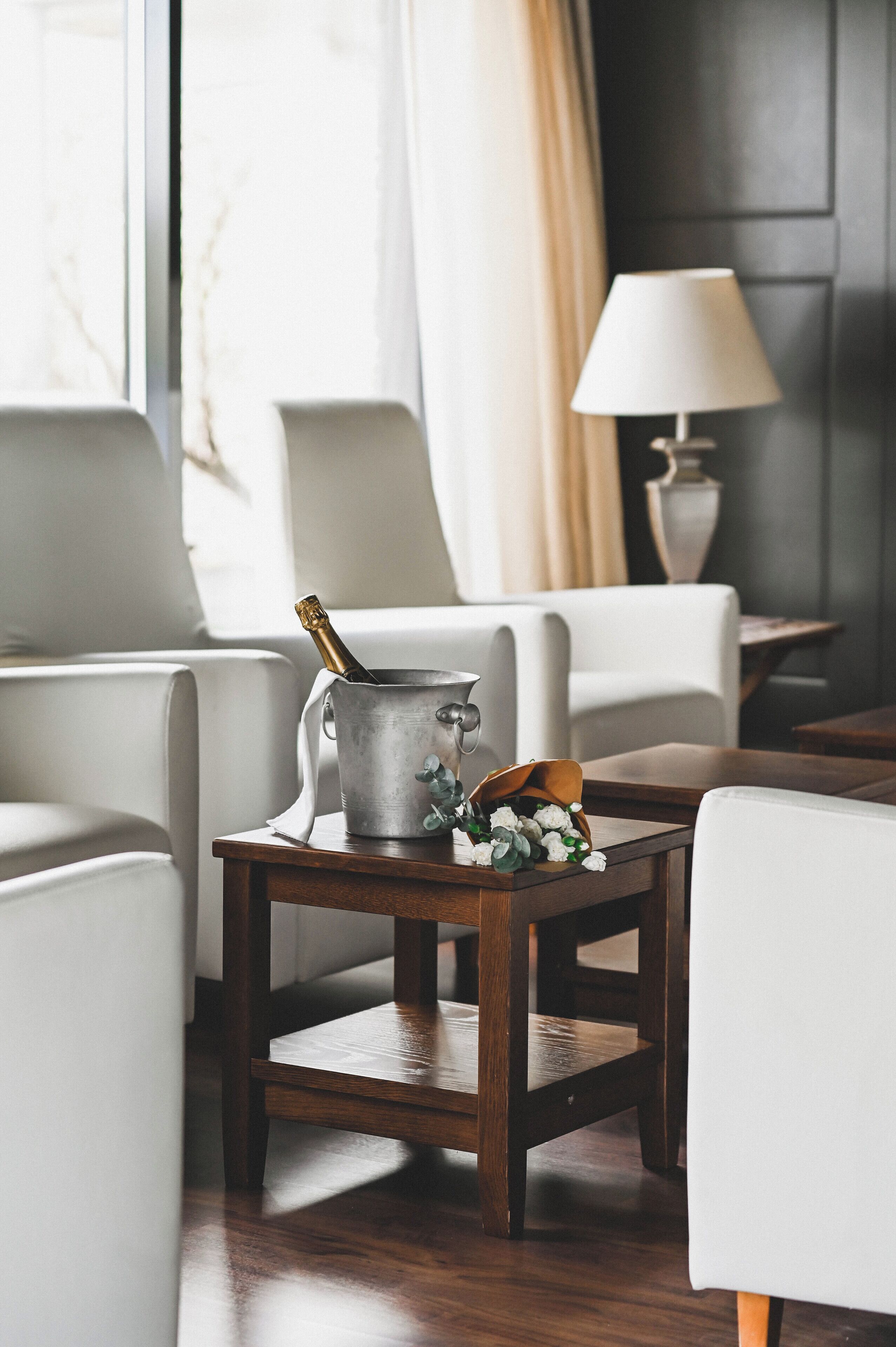 sauna, hot tub, steam room, turkish bath/hammam, hot stone massages