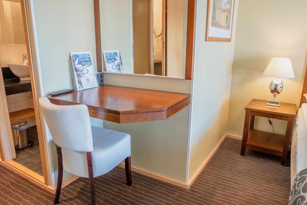 1 bedroom, desk, soundproofing, iron/ironing board