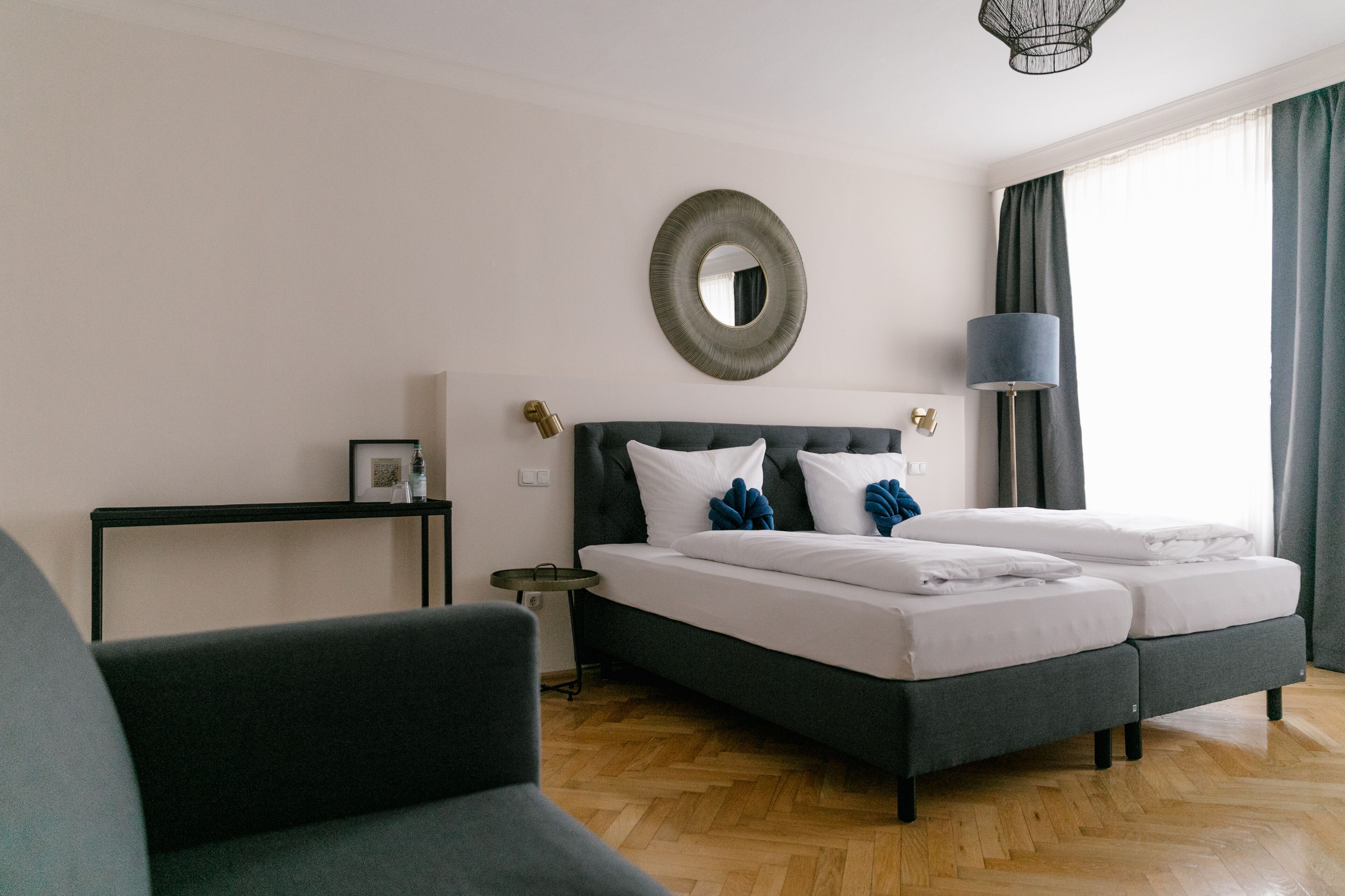 basic triple room, 1 bedroom | 1 bedroom, in-room safe, desk, blackout curtains