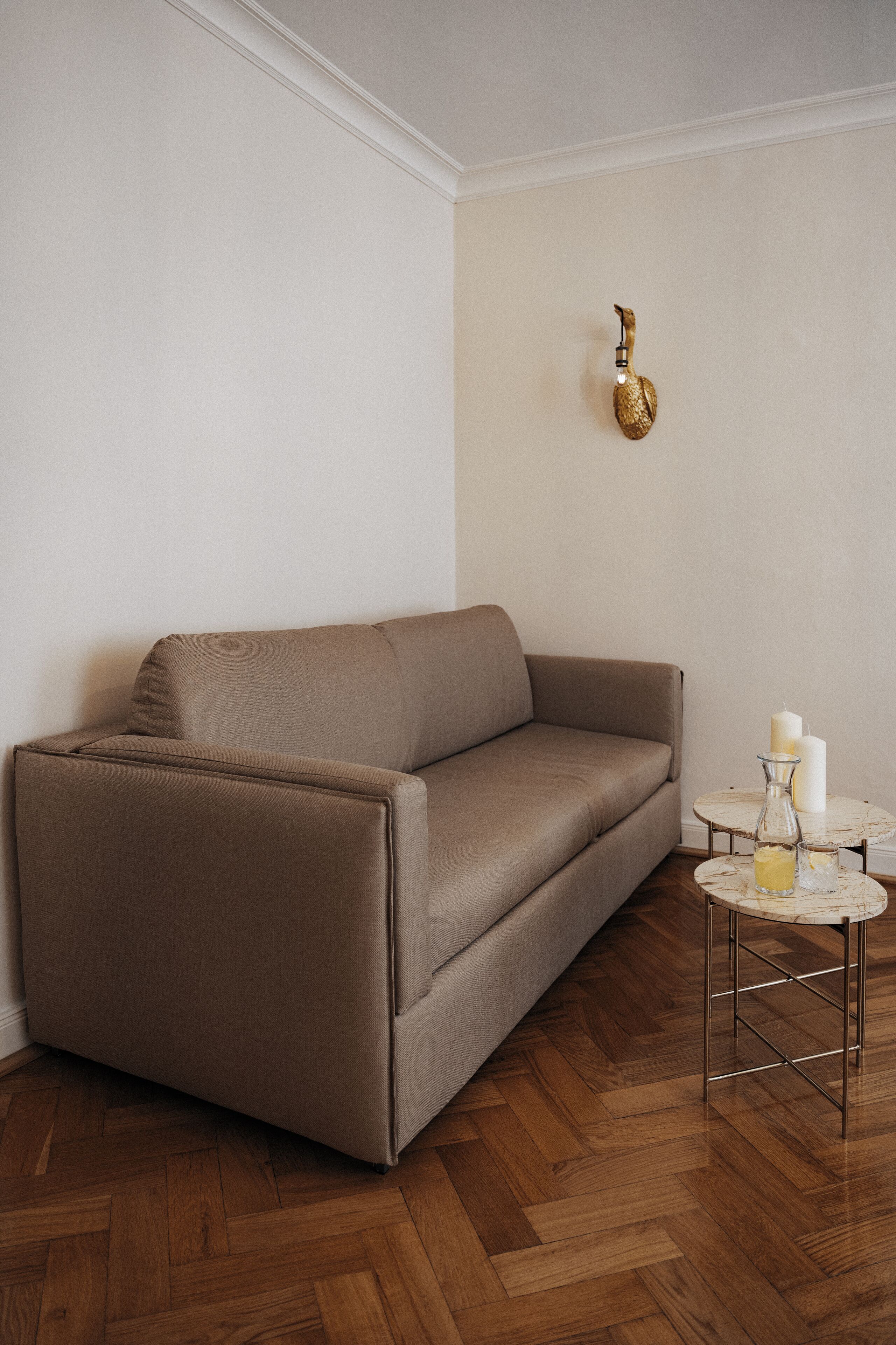 Basic-Dreibettzimmer, 1 Schlafzimmer | Zimmersafe, Schreibtisch, Verdunkelungsvorhänge, kostenloses WLAN