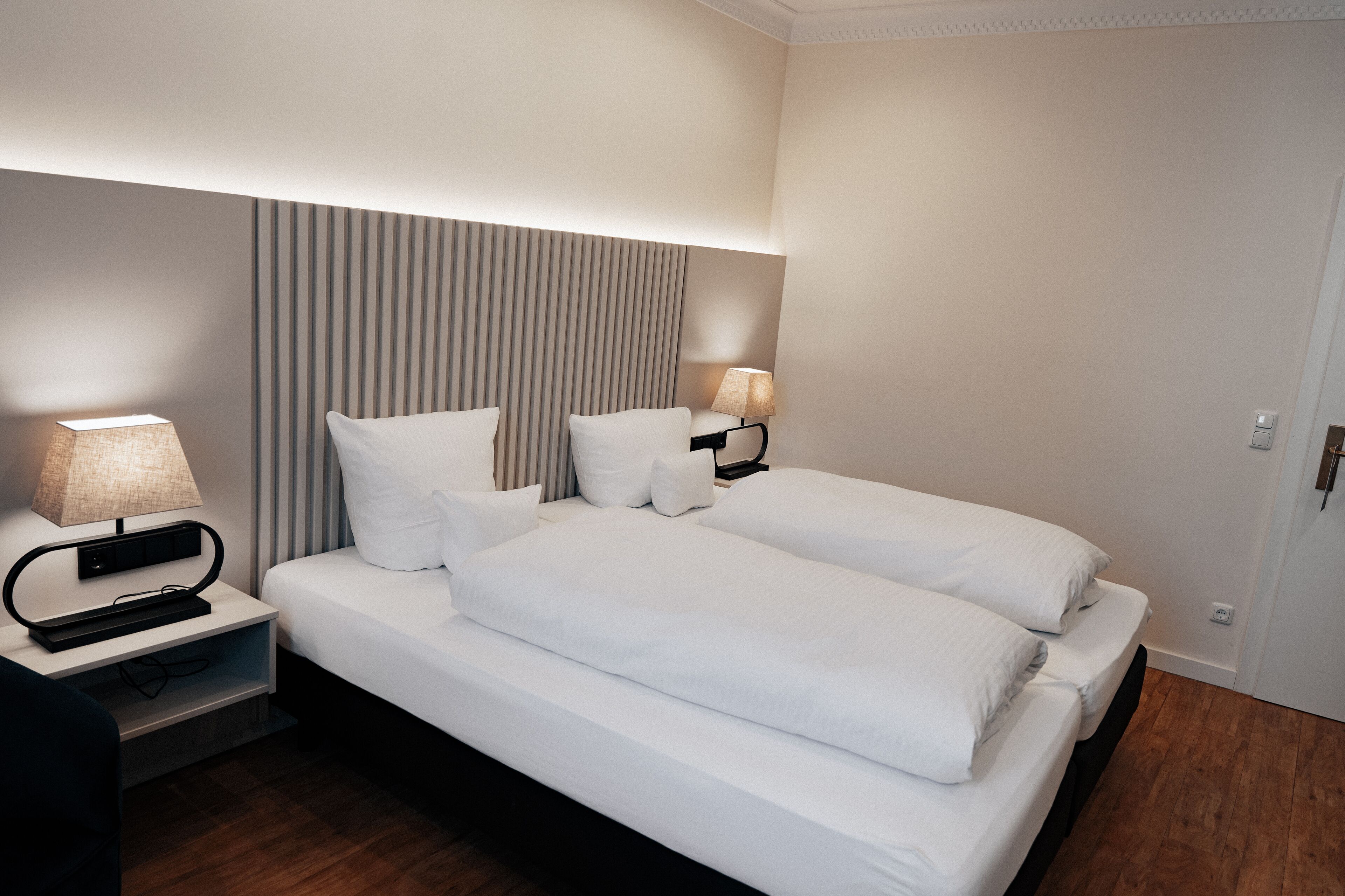 double room | 1 bedroom, in-room safe, desk, blackout curtains