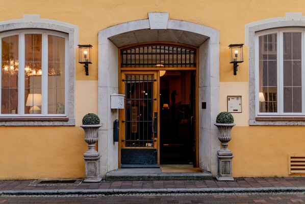 Exterior - Hotel Fletzinger (Wasserburg am Inn)