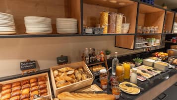 Daily continental breakfast for a fee