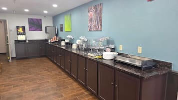 Free daily buffet breakfast