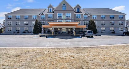 Sleep Inn & Suites near Spirit Mountain