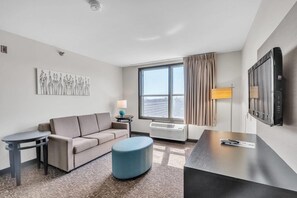 Suite, 1 très grand lit, accessible aux personnes à mobilité réduite, non-fumeur