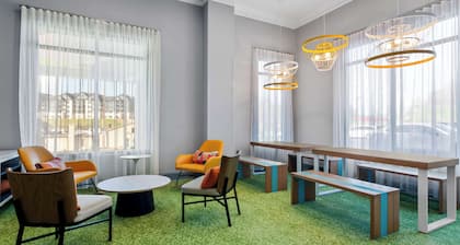 Spark by Hilton Daleville Roanoke North