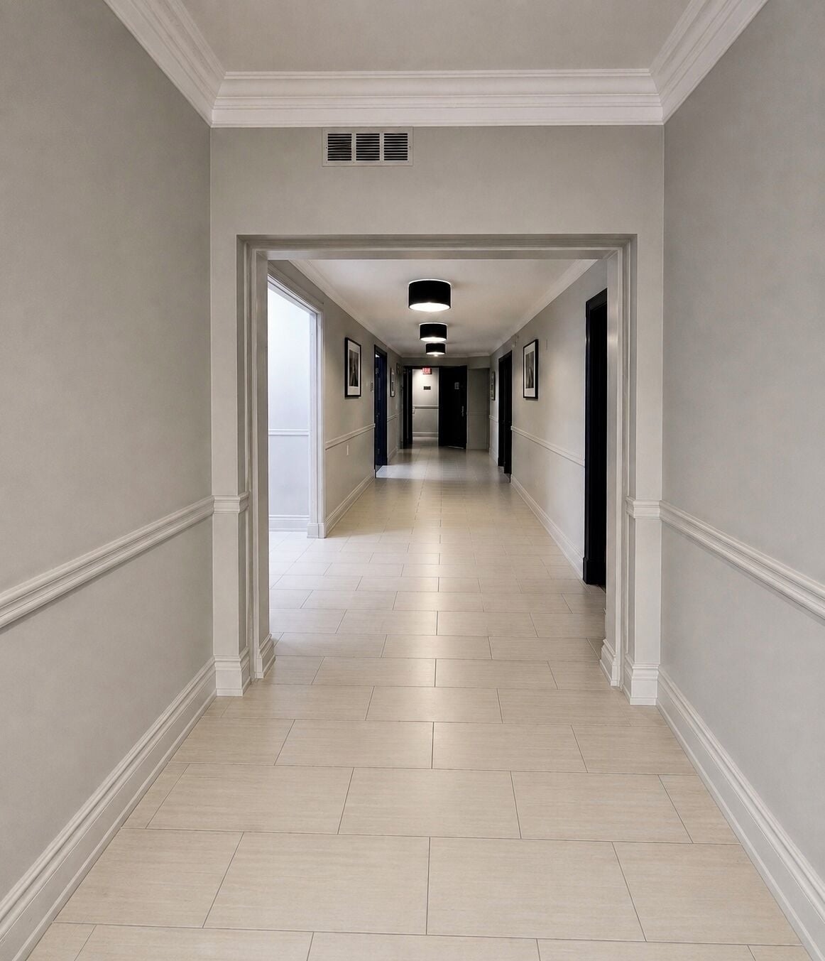 Hallway. Best Western Kincardine