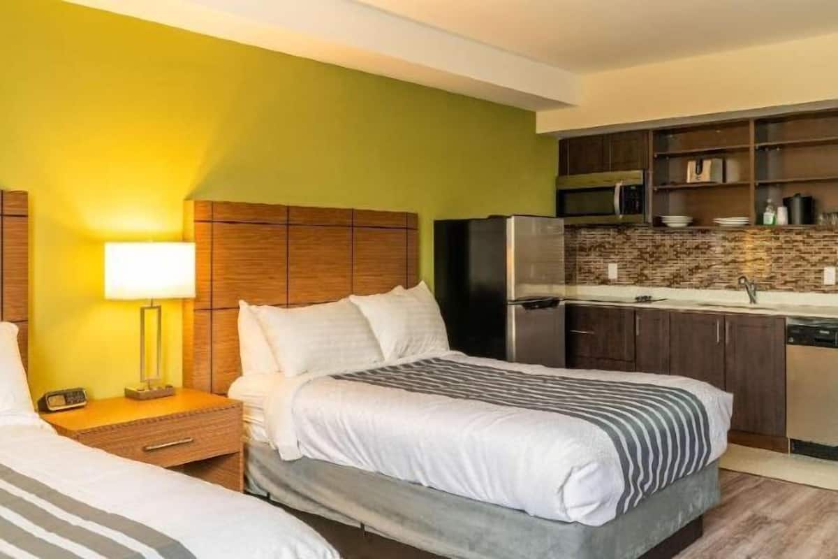 In-room safe, desk, laptop workspace, iron/ironing board