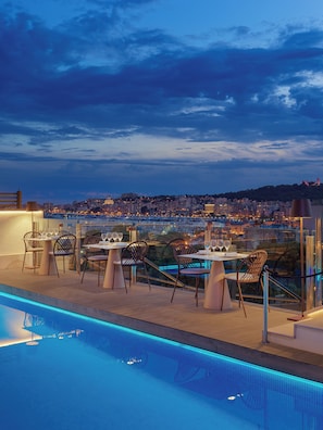 2 restaurants, breakfast served - Hotel Saratoga (Palma de Mallorca)