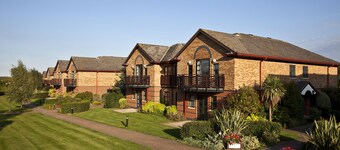 Five Lakes Resort