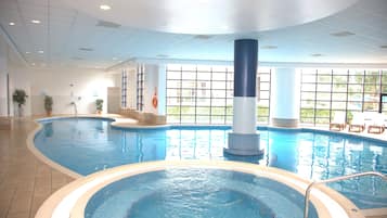 Tina de hidromasaje interior