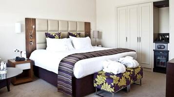 1 bedroom, in-room safe, laptop workspace, iron/ironing board