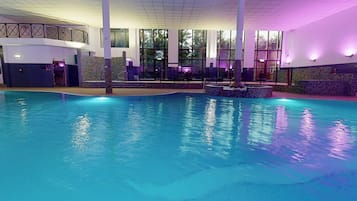 Indendørs pool, liggestole