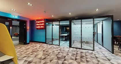 Village Hotel Leeds North