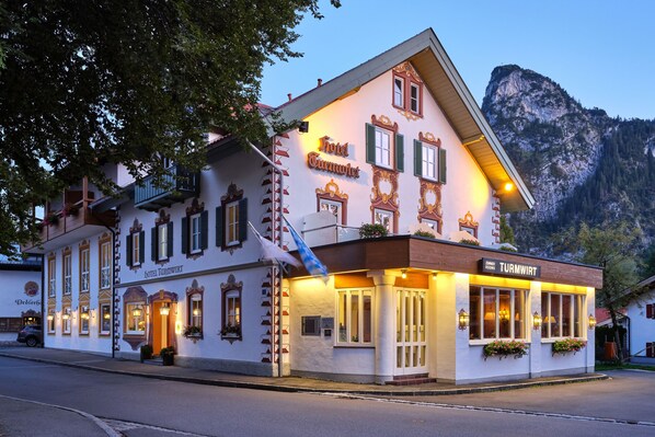 Front of property – evening/night