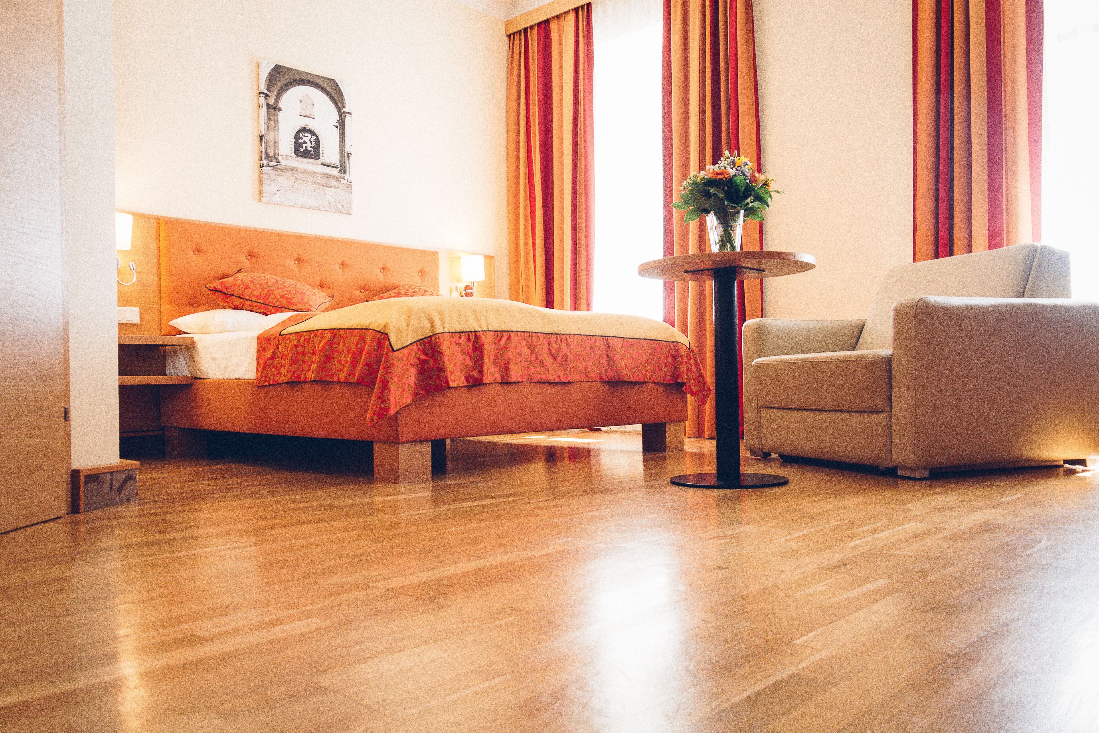 studio | minibar, in-room safe, desk, blackout curtains