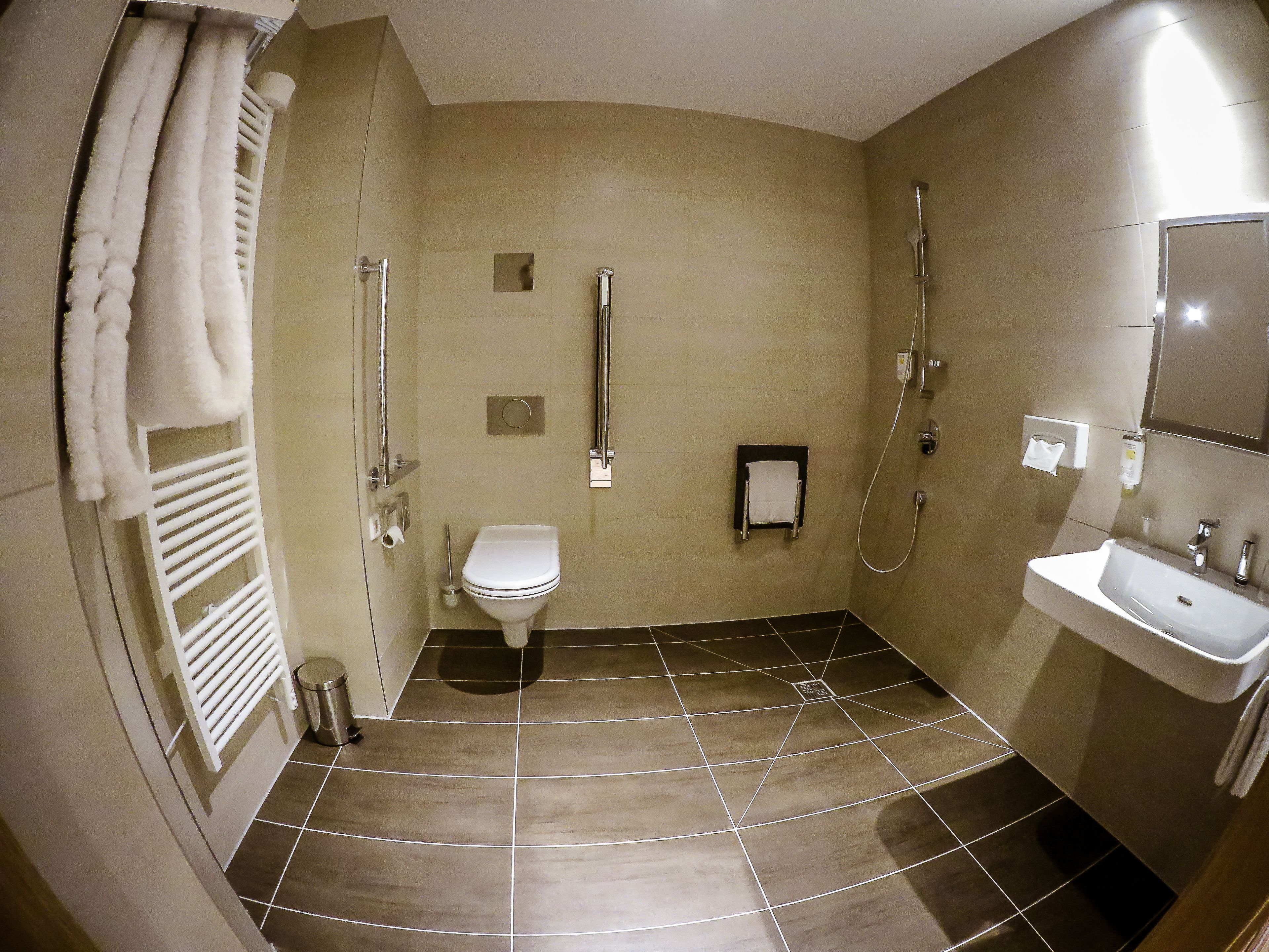 double room, comfort plus | bathroom amenities | hair dryer, towels