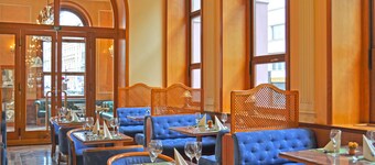 Opera Hotel