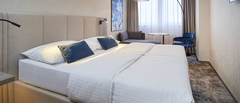 Kahden hengen executive-huone, pääsy uima-altaalle | 1 makuuhuone, tallelokero huoneessa, pimennysverhot, silitysrauta/-lauta