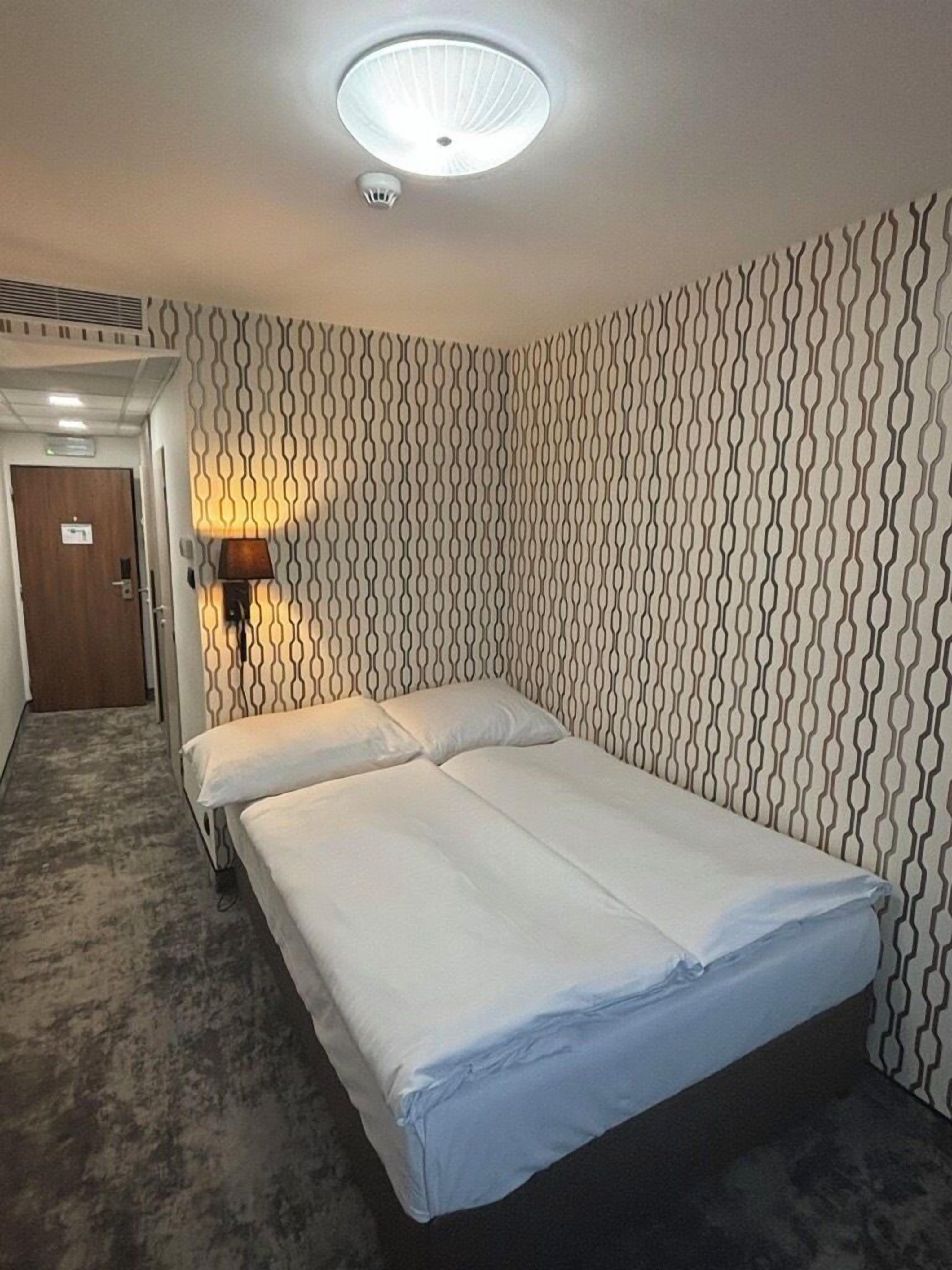 Kamar