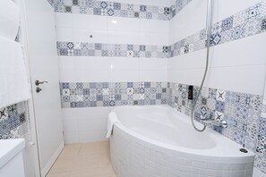 Free toiletries, hair dryer, towels - Hotel Union (Prague)