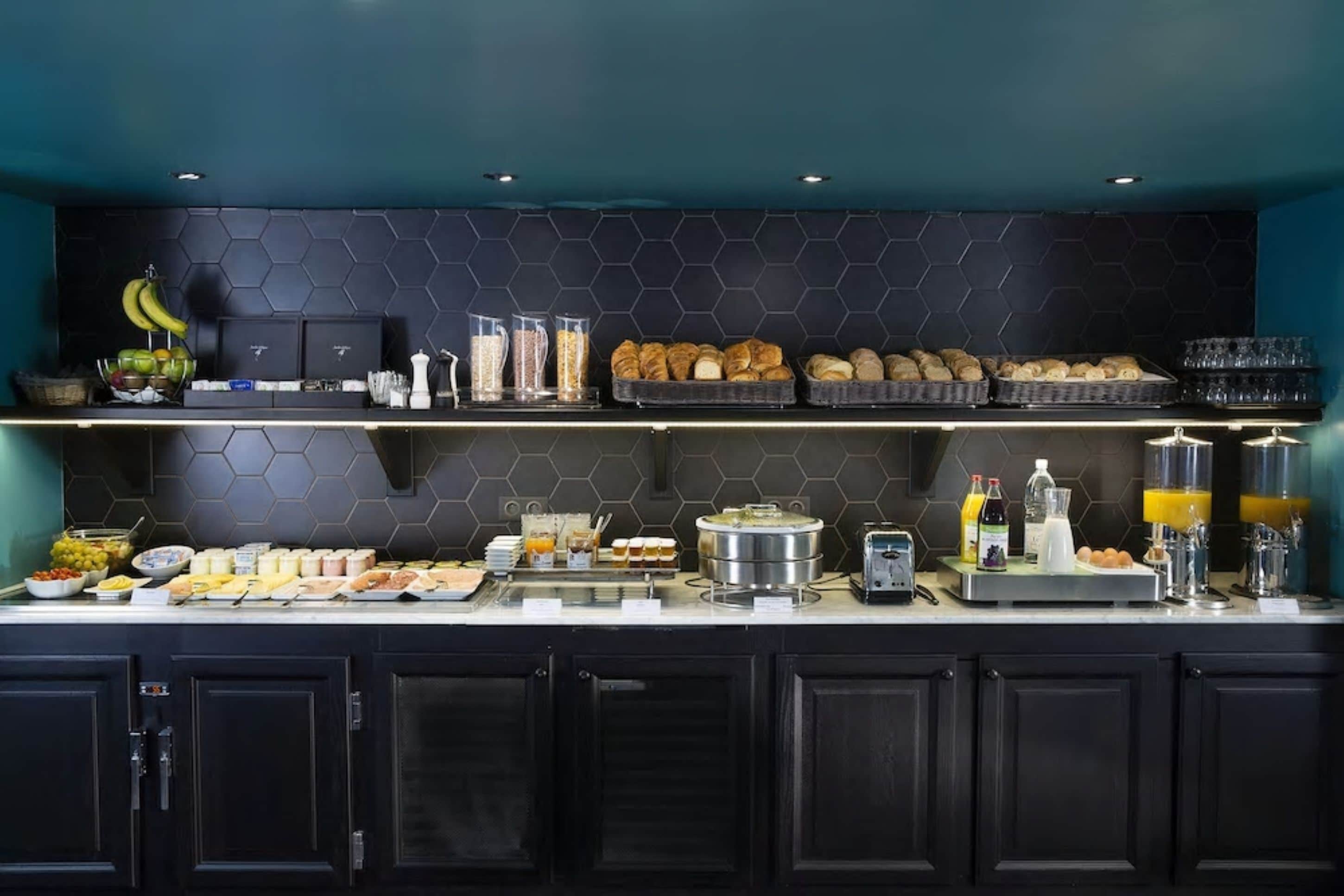 daily buffet breakfast (eur 18 per person)