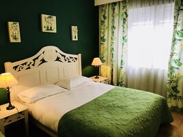 Superior-herbergi fyrir einn (with SPA access - Sauna and Jacuzzi) | Rúmföt af bestu gerð, míníbar, öryggishólf í herbergi