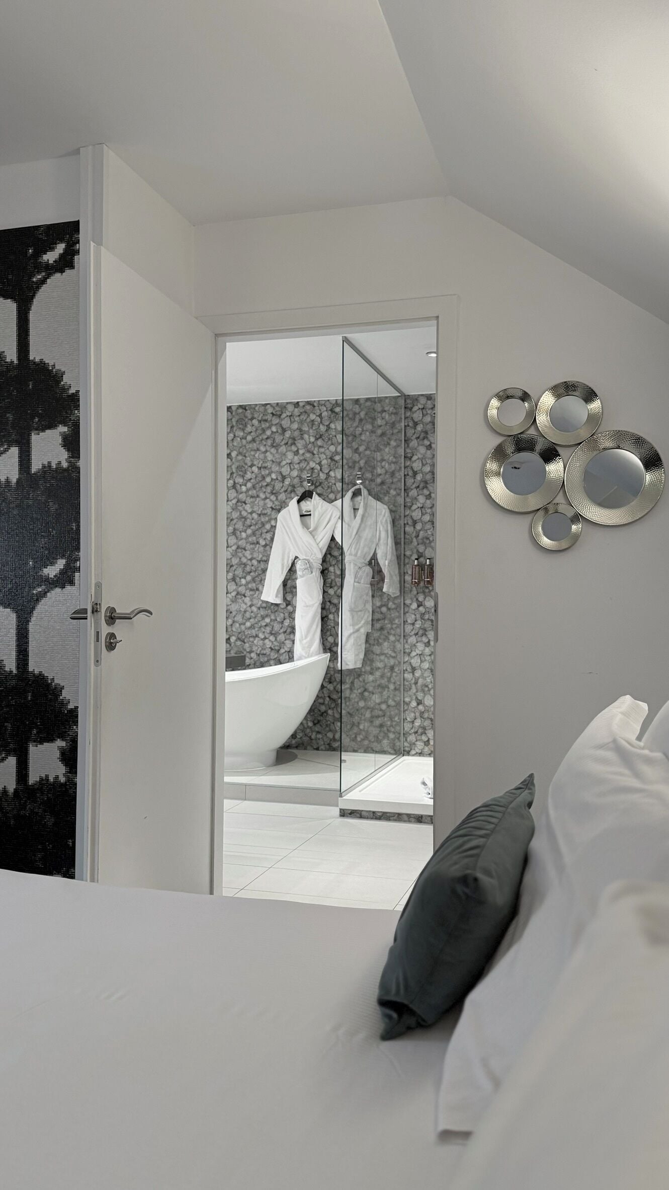 Photo - Hôtel Le Rohan, centre Cathédrale