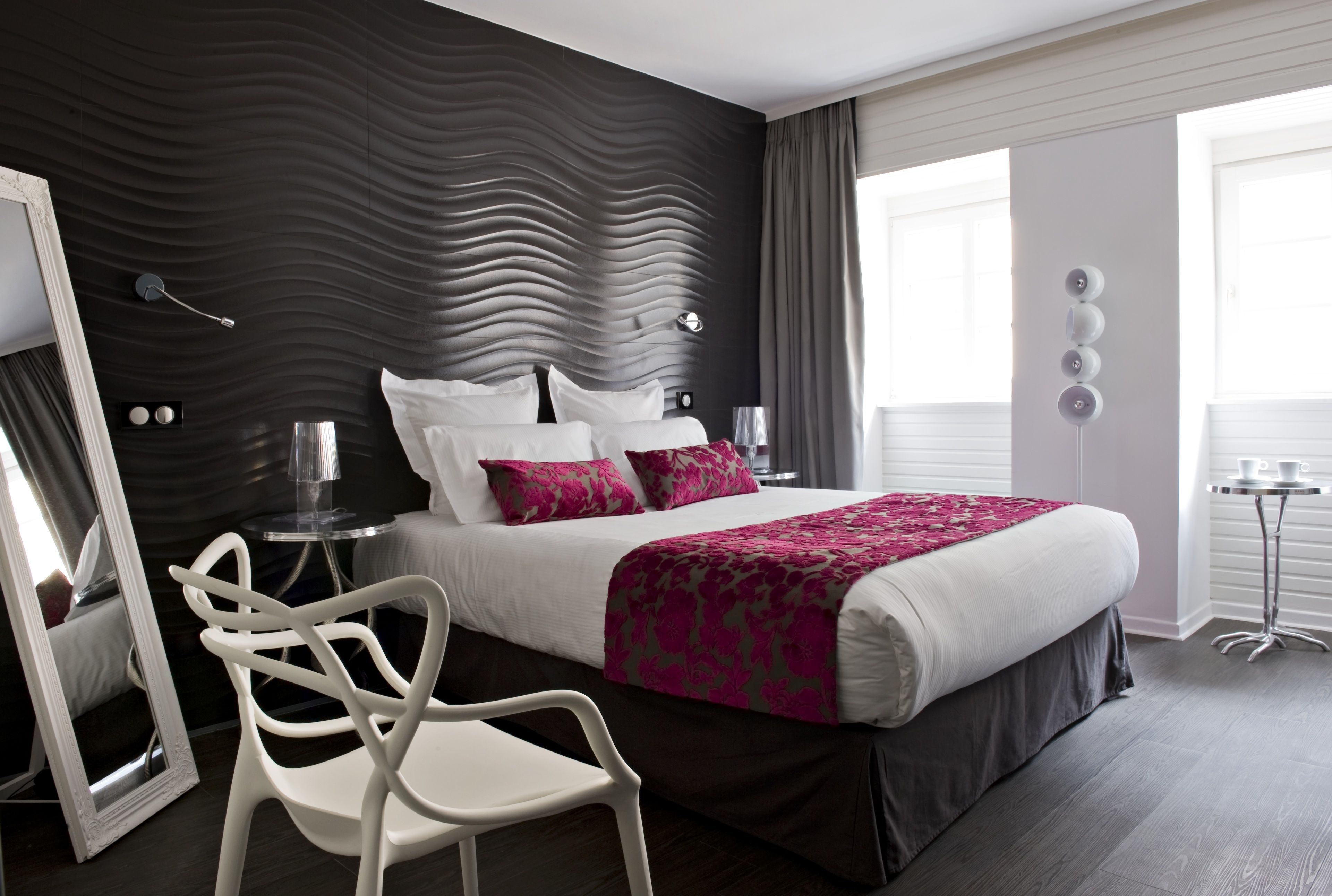 Photo - Hôtel Le Rohan, centre Cathédrale