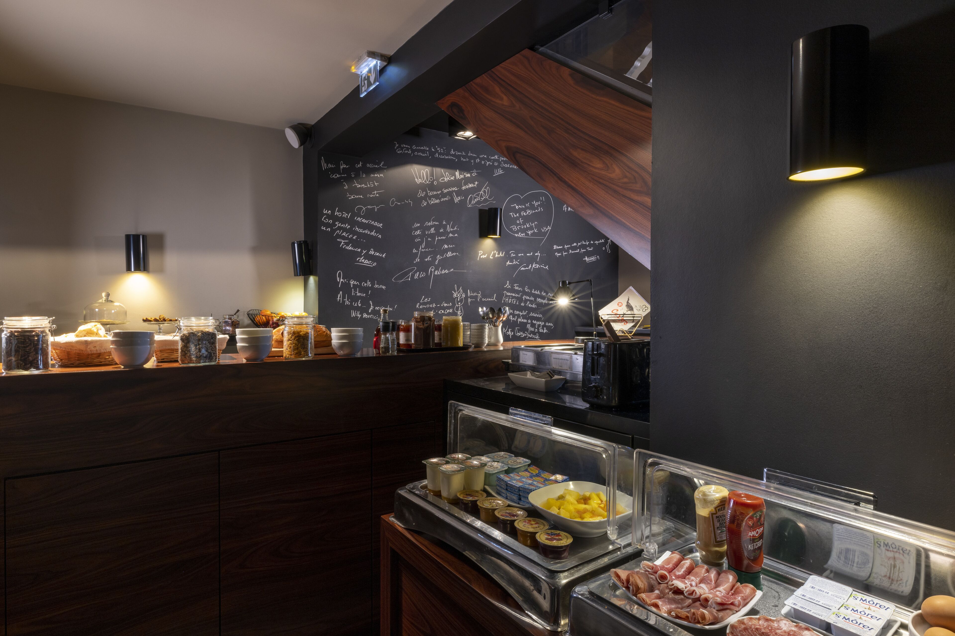 daily buffet breakfast (eur 15.90 per person)