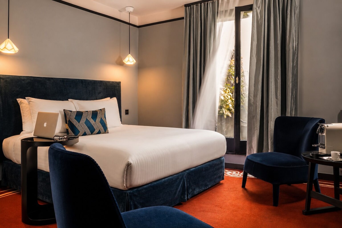  Deluxe Terrasse  | Premium bedding, Select Comfort beds, in-room safe, desk