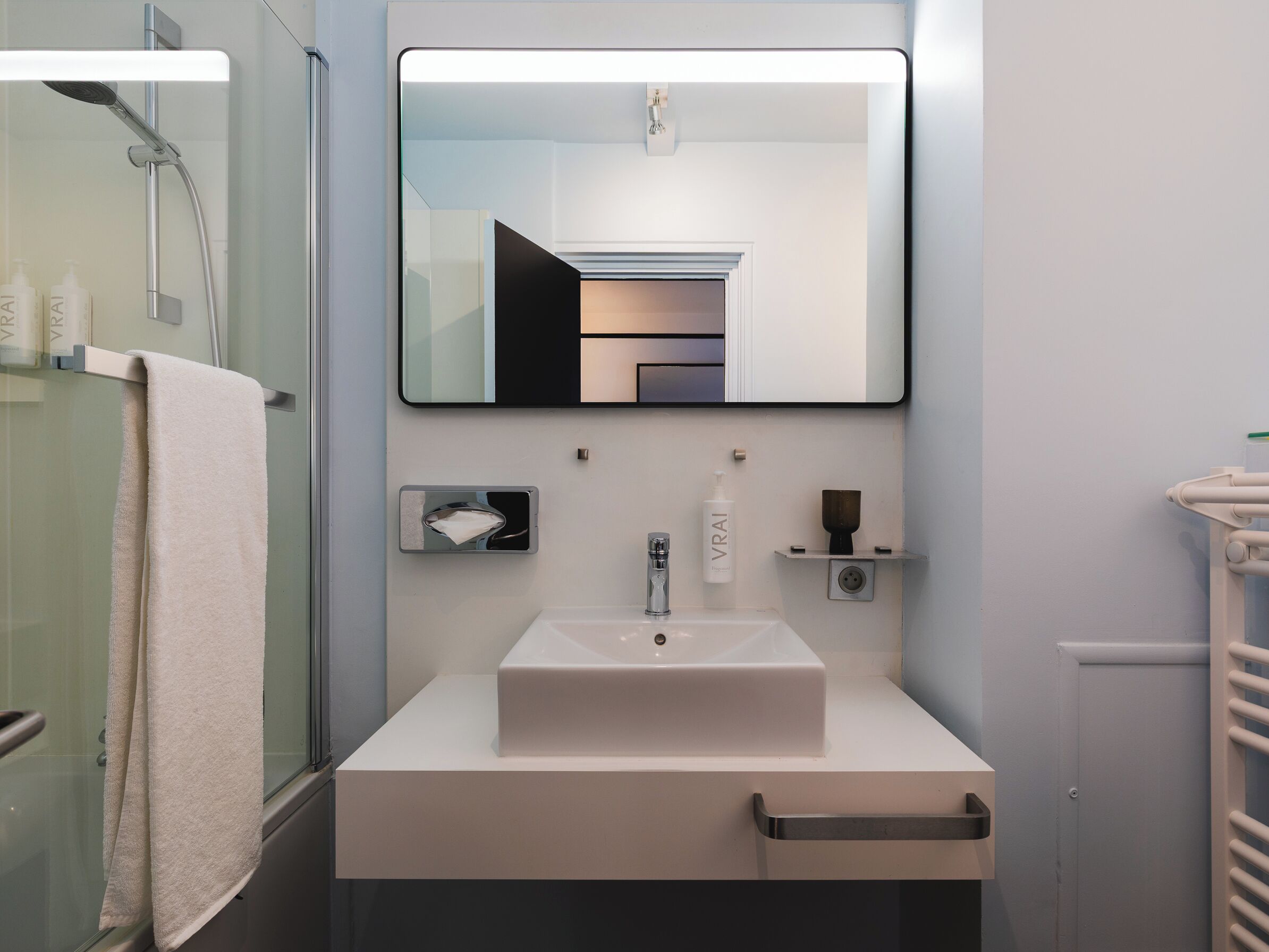 Foto - L'Hôtel - Face au Château - Boutique Hôtel et Séminaires