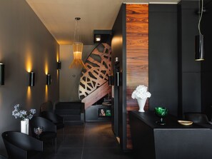 Reception - L'Hôtel - Face au Château - Boutique Hôtel et Séminaires (Nantes)
