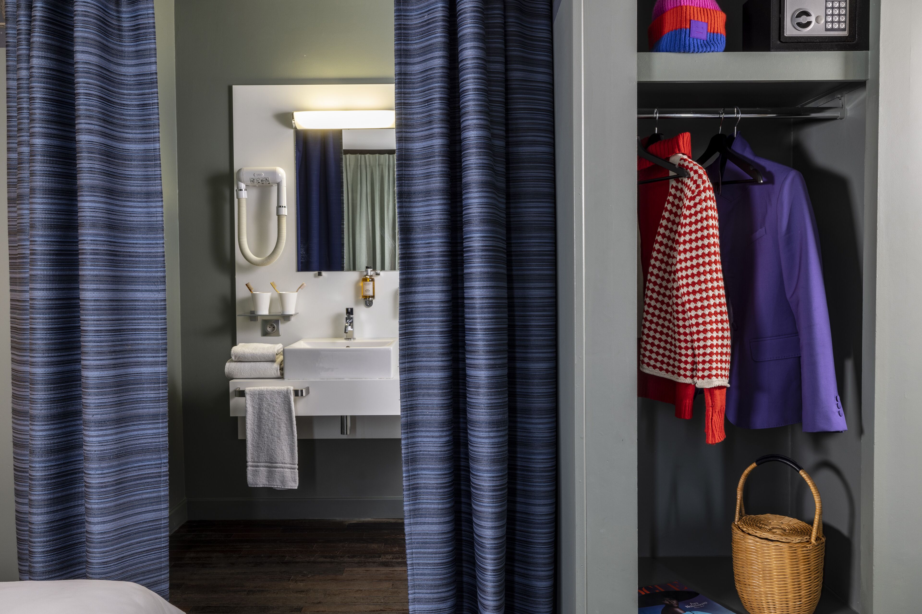 Foto - L'Hôtel - Face au Château - Boutique Hôtel et Séminaires