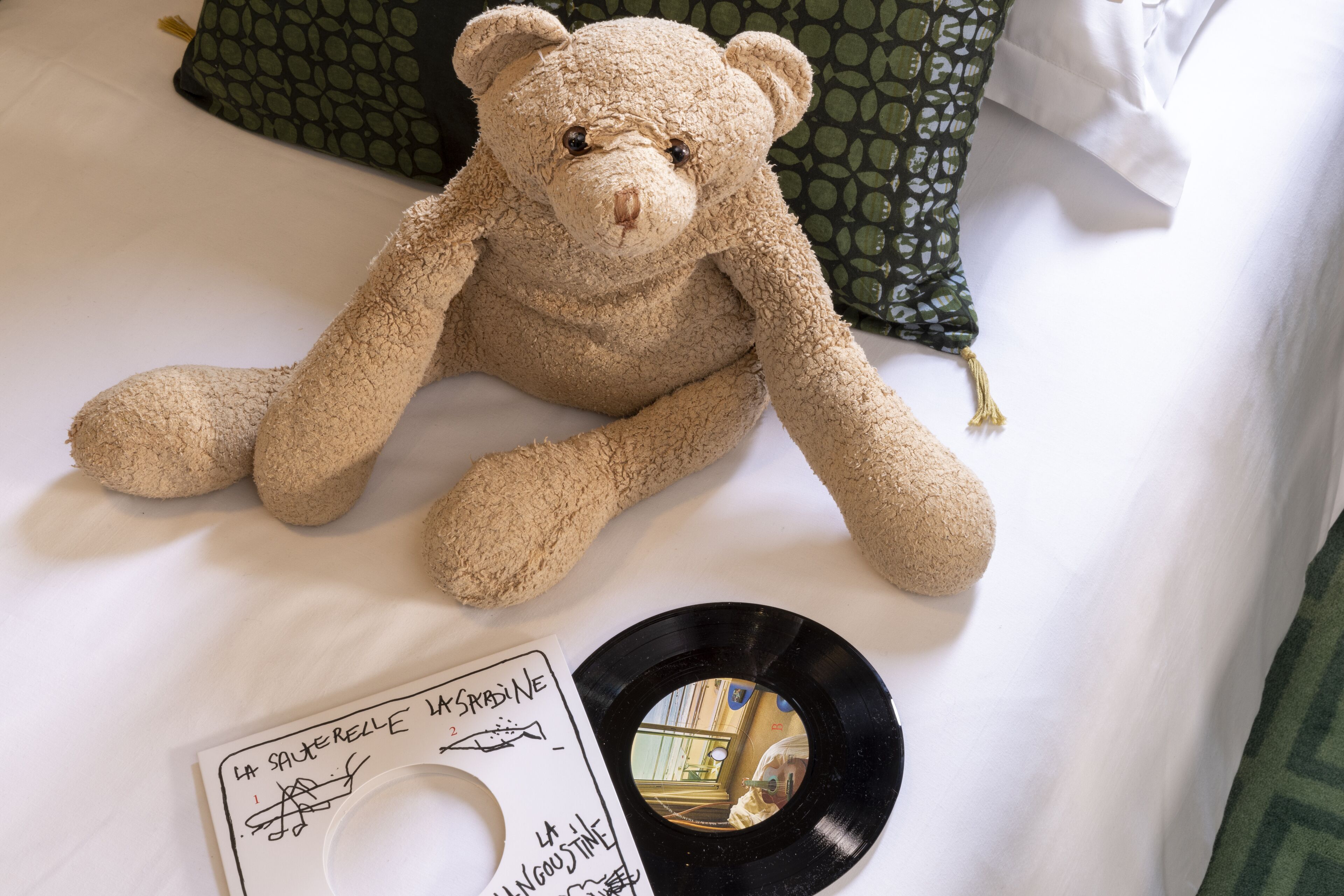 family room | in-room safe, individually decorated, desk, blackout curtains