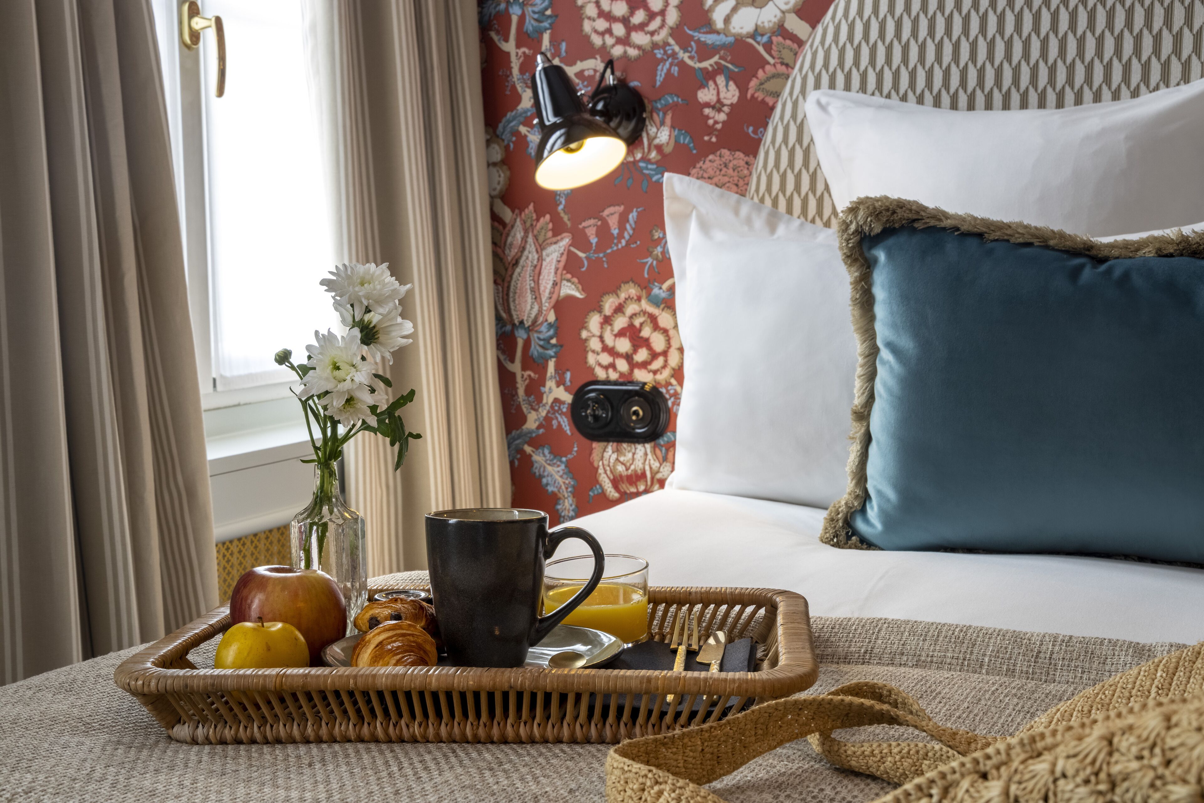 daily buffet breakfast (eur 18 per person)