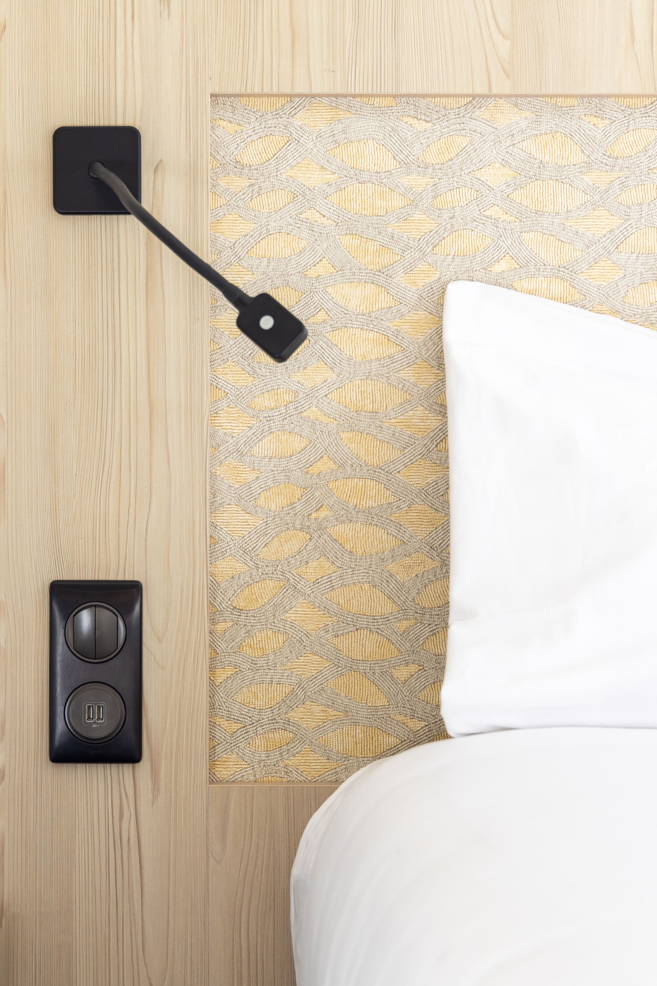 triple room | minibar, in-room safe, desk, blackout curtains