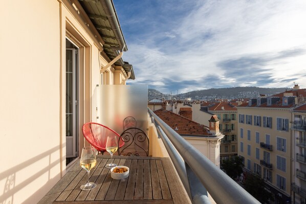 Habitación Confort doble, terraza | Terraza o patio