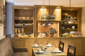 Daily buffet breakfast (EUR 13 per person)