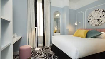 Quarto casal (Découverte) | Roupas de cama premium, escrivaninha, quartos à prova de som