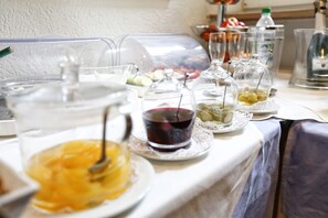 Desayuno buffet incluido todos los días