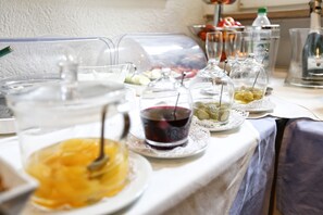 Petit-déjeuner buffet compris tous les jours