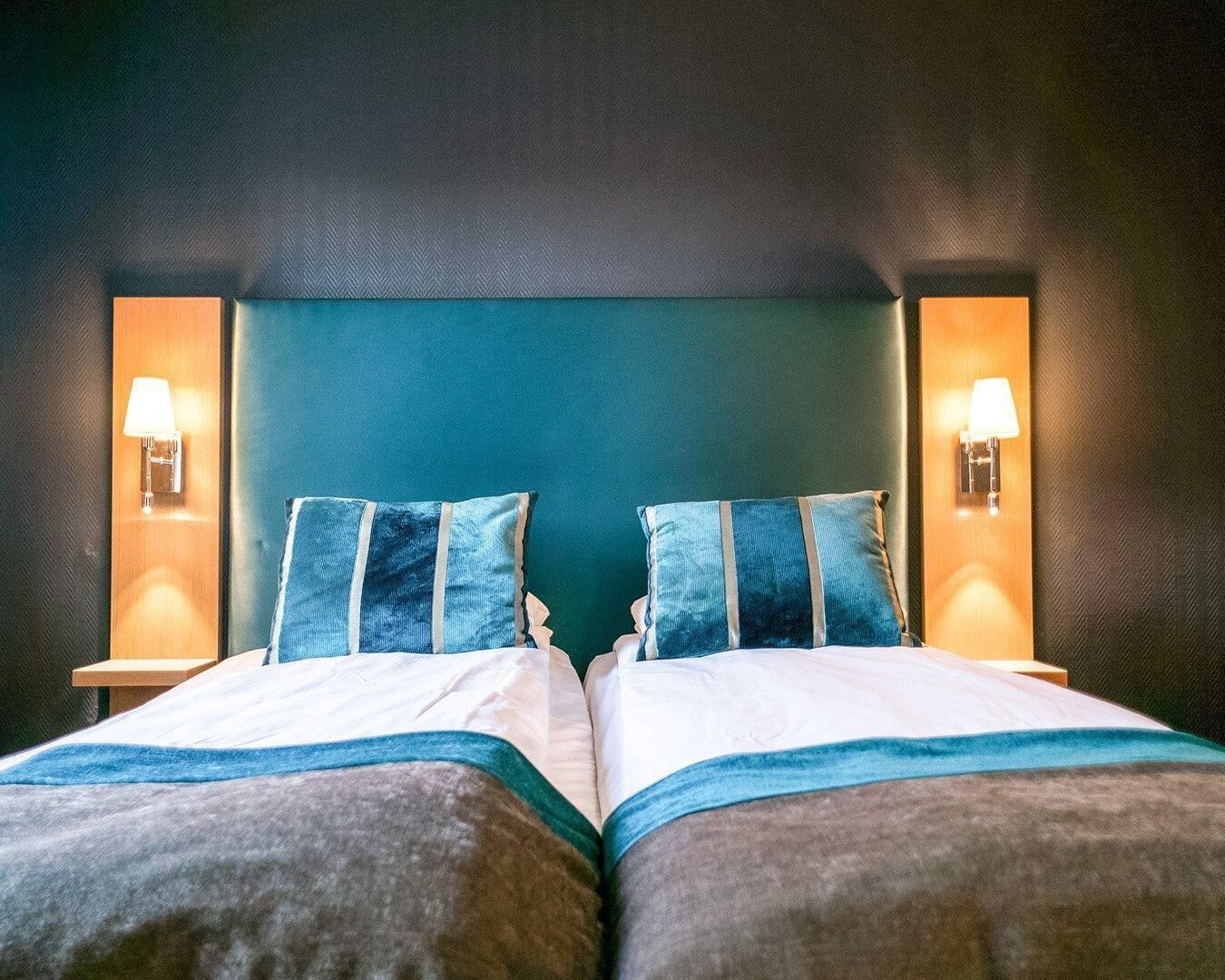 标准房, 2 张单人床, 无烟房 | 办公桌、笔记本电脑工作区、遮光窗帘、隔音