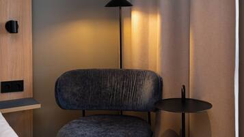 Standard 2 Singles Non Smoking | Desk, laptop workspace, blackout curtains, soundproofing